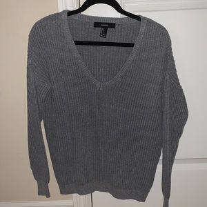 Oversized gray knit long sleeve top/sweater